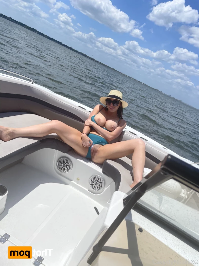 Cassidy Nicole [ cassidynicolexo ] Onlyfans leaked photo 14850253 on Hotleaks.tv