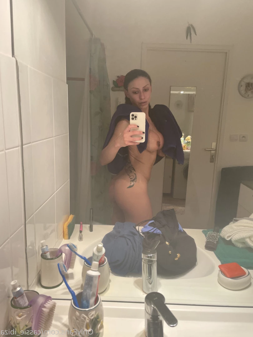 Cassie Del Isla [ cassie_ibiza ] Onlyfans leaked photo 9230351 on Hotleaks.tv