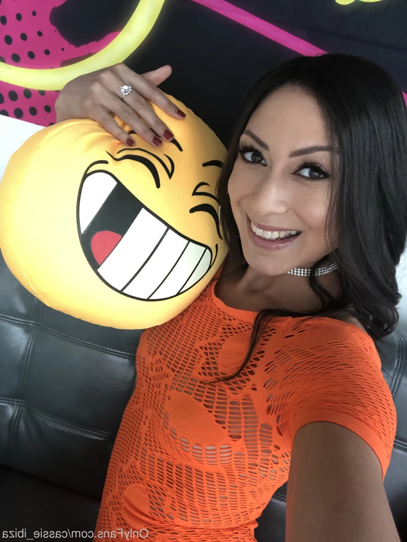 Cassie Del Isla [ cassie_ibiza ] Onlyfans leaked photo 9230639 on Hotleaks.tv