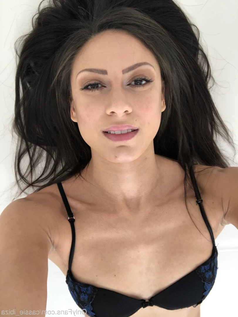 Cassie Del Isla [ cassie_ibiza ] Onlyfans leaked photo 9232539 on Hotleaks.tv