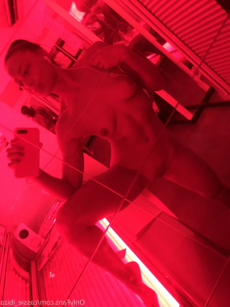 Cassie Del Isla [ cassie_ibiza ] Onlyfans leaked photo 9232918 on Hotleaks.tv