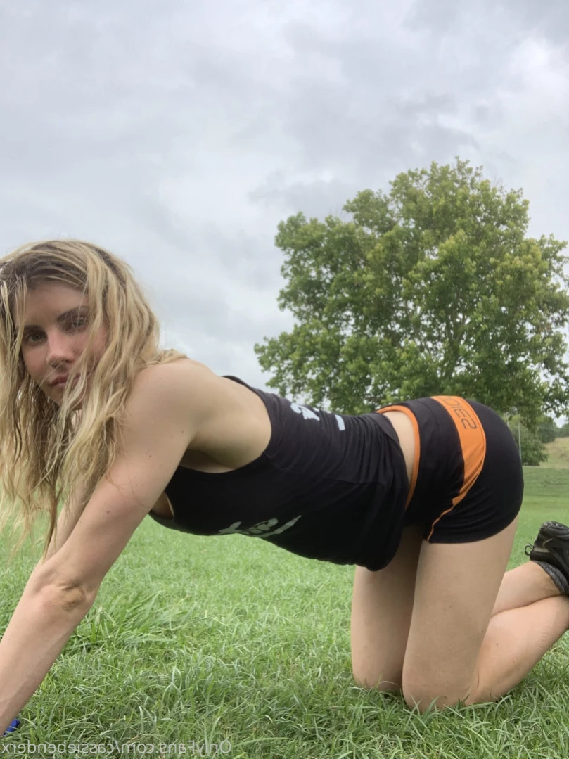 Cassie Bender [ cassiebenderfit ] Onlyfans leaked photo 11112119 on Hotleaks.tv