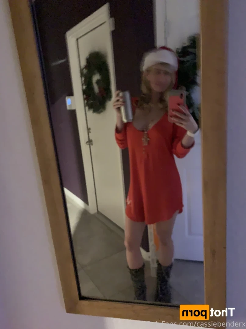 Cassie Bender [ cassiebenderfit ] Onlyfans leaked photo 11377880 on Hotleaks.tv