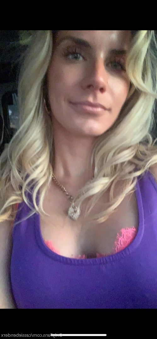 Cassie Bender [ cassiebenderfit ] Onlyfans leaked photo 12849460 on Hotleaks.tv