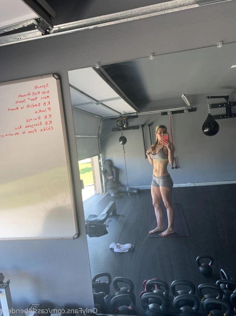Cassie Bender [ cassiebenderfit ] Onlyfans leaked photo 13758937 on Hotleaks.tv