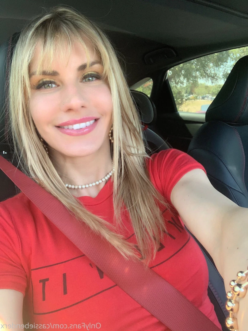 Cassie Bender [ cassiebenderfit ] Onlyfans leaked photo 14099773 on Hotleaks.tv