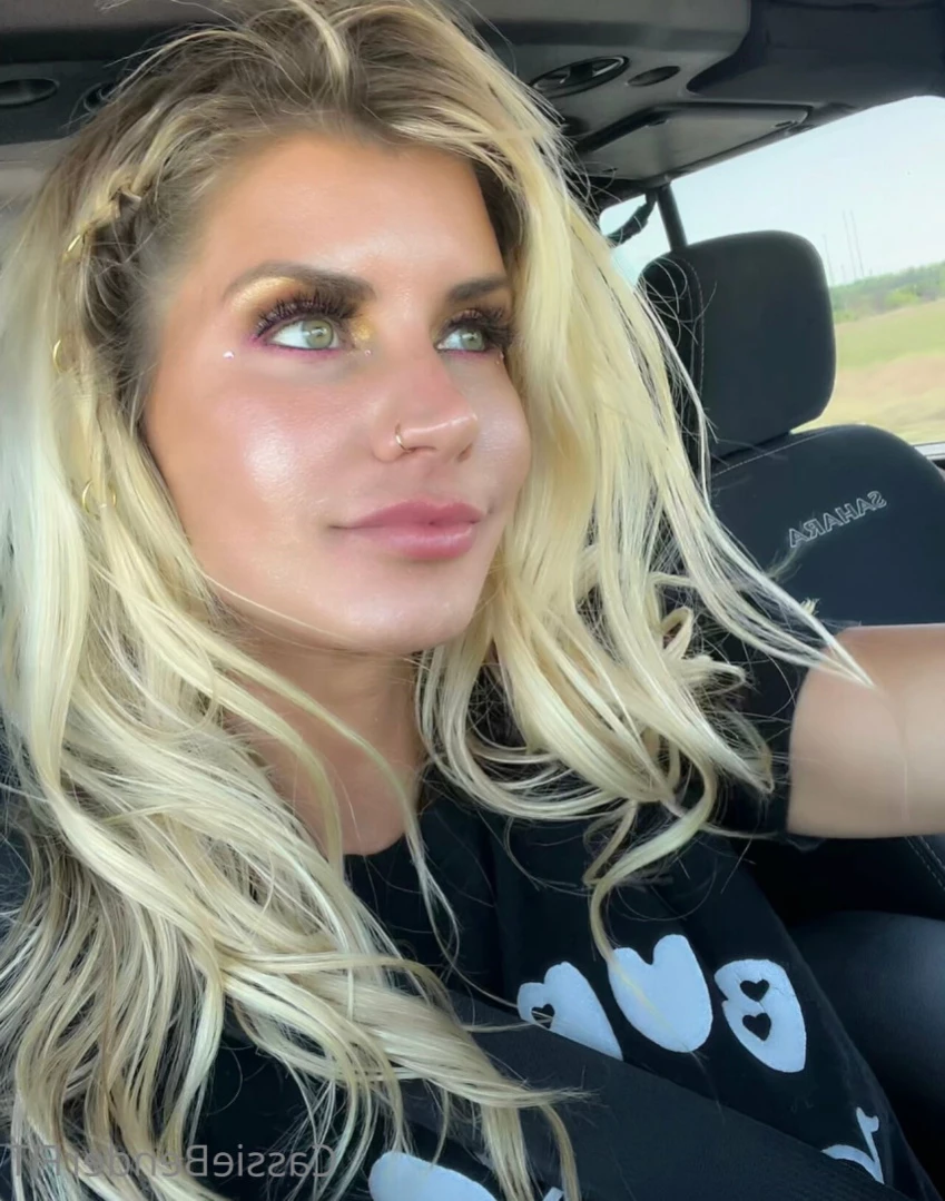 Cassie Bender [ cassiebenderfit ] Onlyfans leaked photo 14178382 on Hotleaks.tv