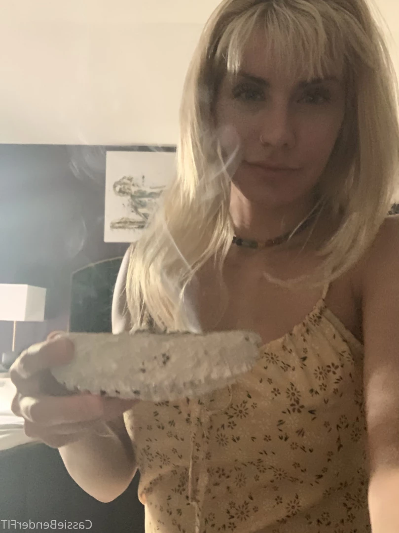 Cassie Bender [ cassiebenderfit ] Onlyfans leaked photo 14178583 on Hotleaks.tv