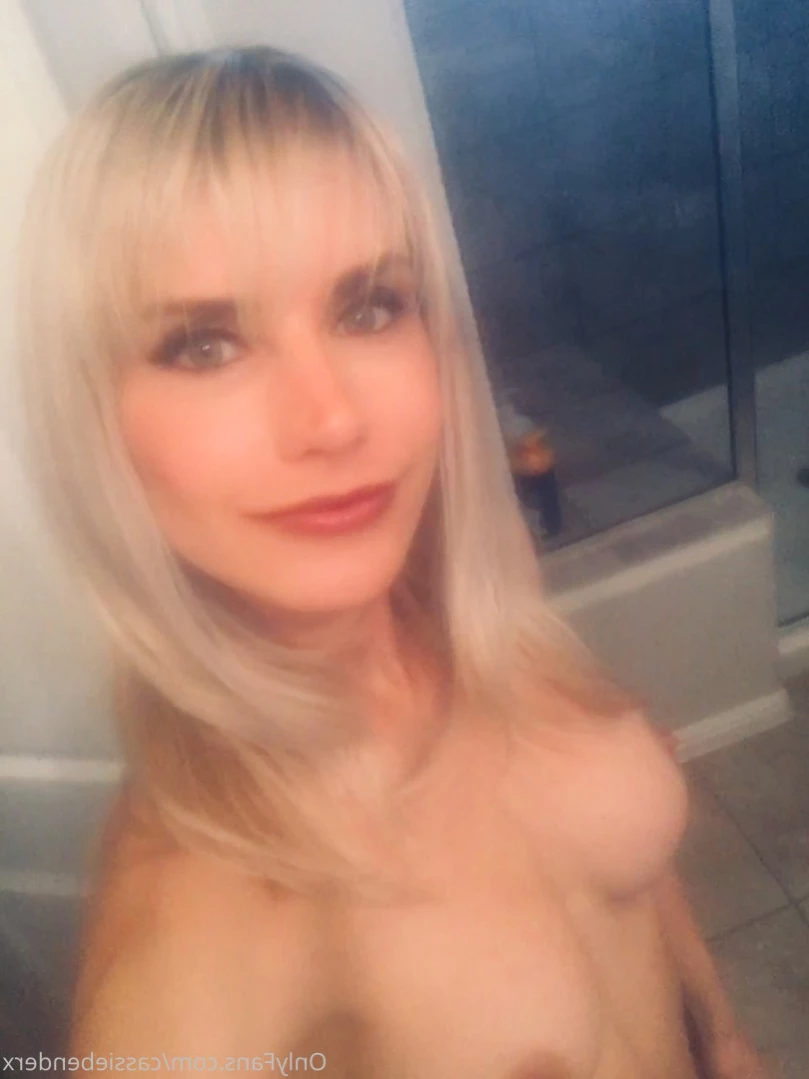 Cassie Bender [ cassiebenderfit ] Onlyfans leaked photo 15202234 on Hotleaks.tv