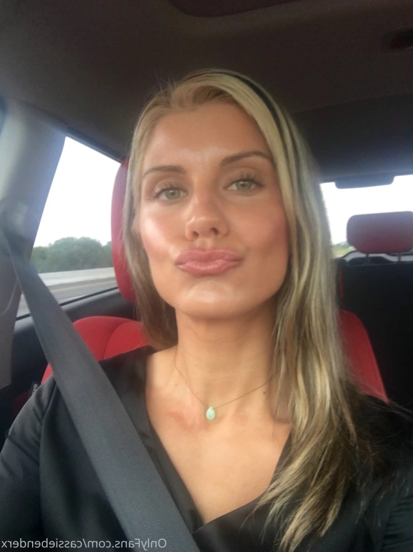 Cassie Bender [ cassiebenderfit ] Onlyfans leaked photo 15498781 on Hotleaks.tv
