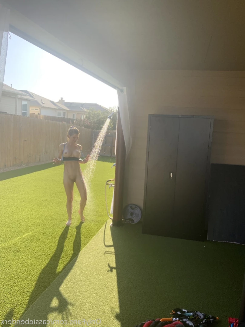 Cassie Bender [ cassiebenderfit ] Onlyfans leaked photo 15584027 on Hotleaks.tv