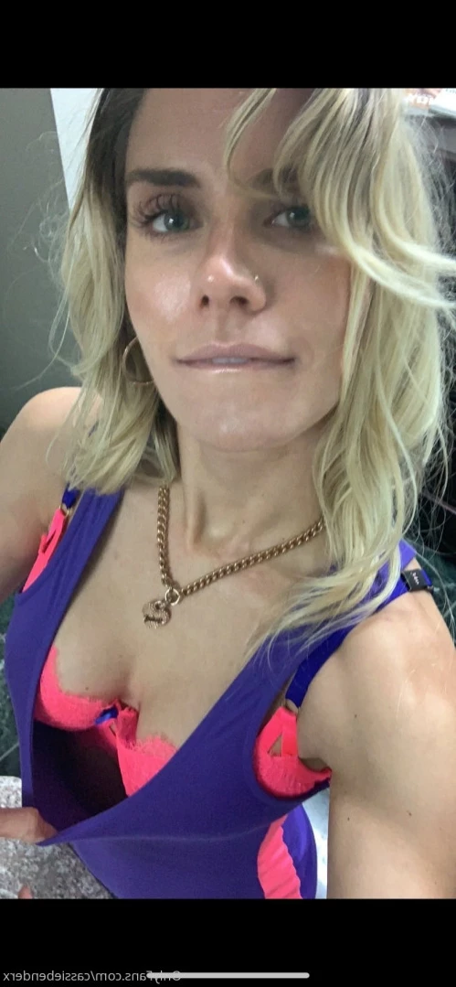 Cassie Bender [ cassiebenderfit ] Onlyfans leaked photo 15834004 on Hotleaks.tv
