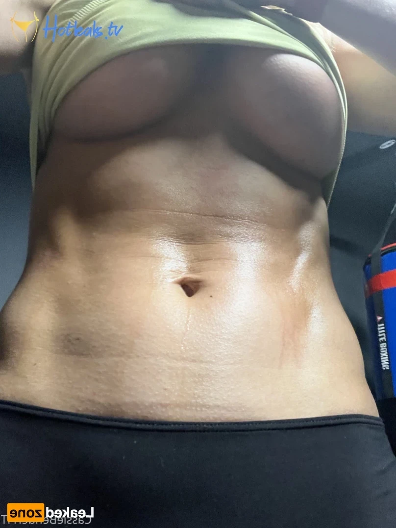 Cassie Bender [ cassiebenderfit ] Onlyfans leaked photo 15857605 on Hotleaks.tv
