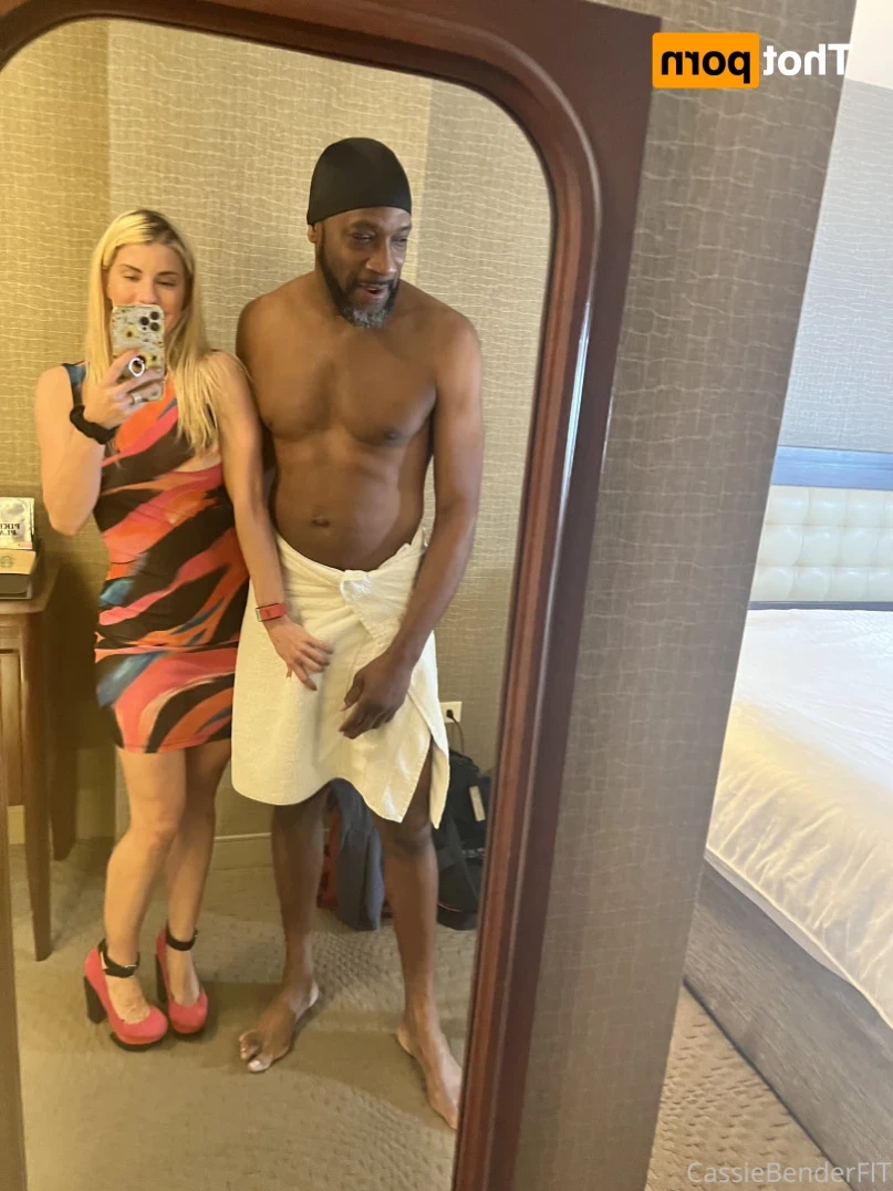 Cassie Bender [ cassiebenderfit ] Onlyfans leaked photo 16121588 on Hotleaks.tv