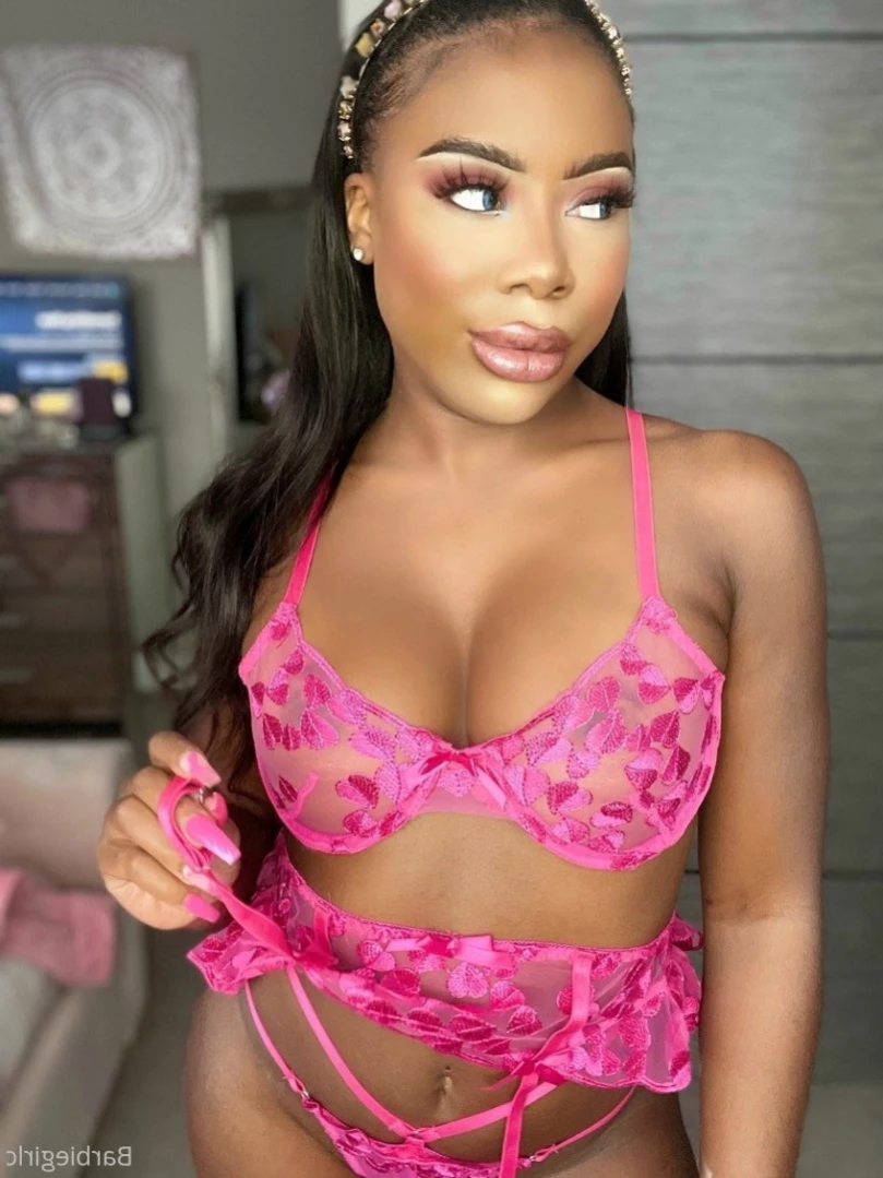Celia [ loveceliaa ] Onlyfans leaked photo 10919230 on Hotleaks.tv