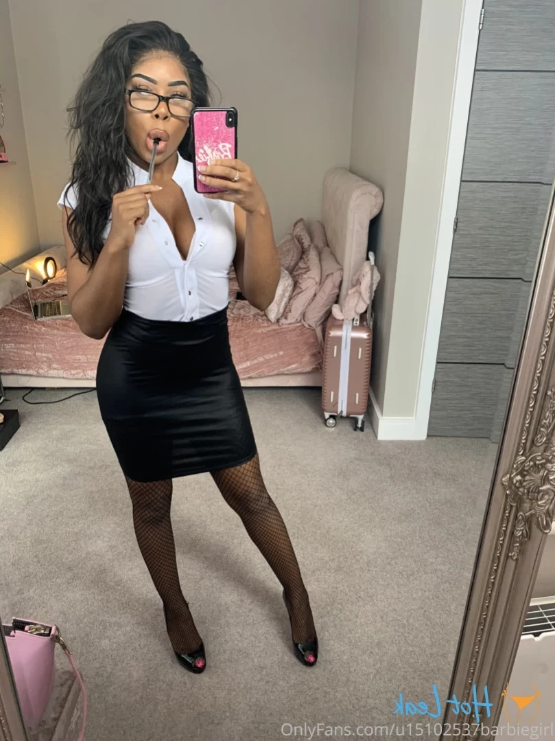 Celia [ loveceliaa ] Onlyfans leaked photo 14149913 on Hotleaks.tv