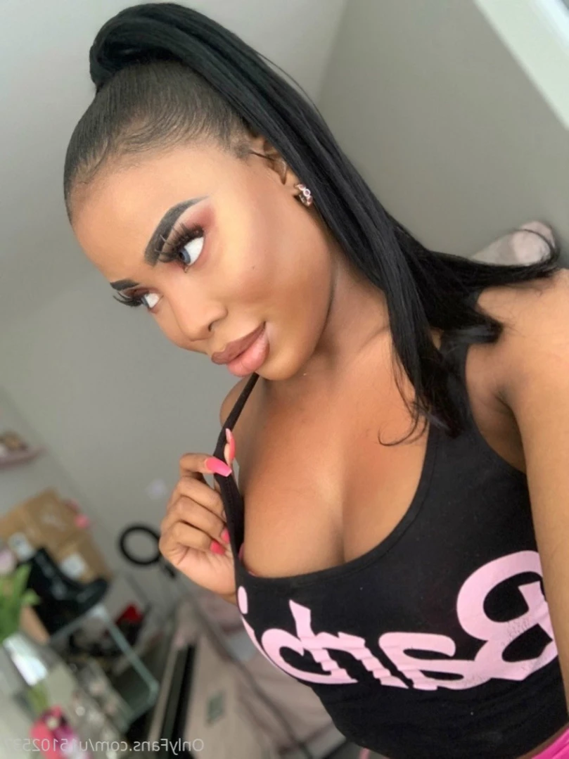 Celia [ loveceliaa ] Onlyfans leaked photo 14852858 on Hotleaks.tv