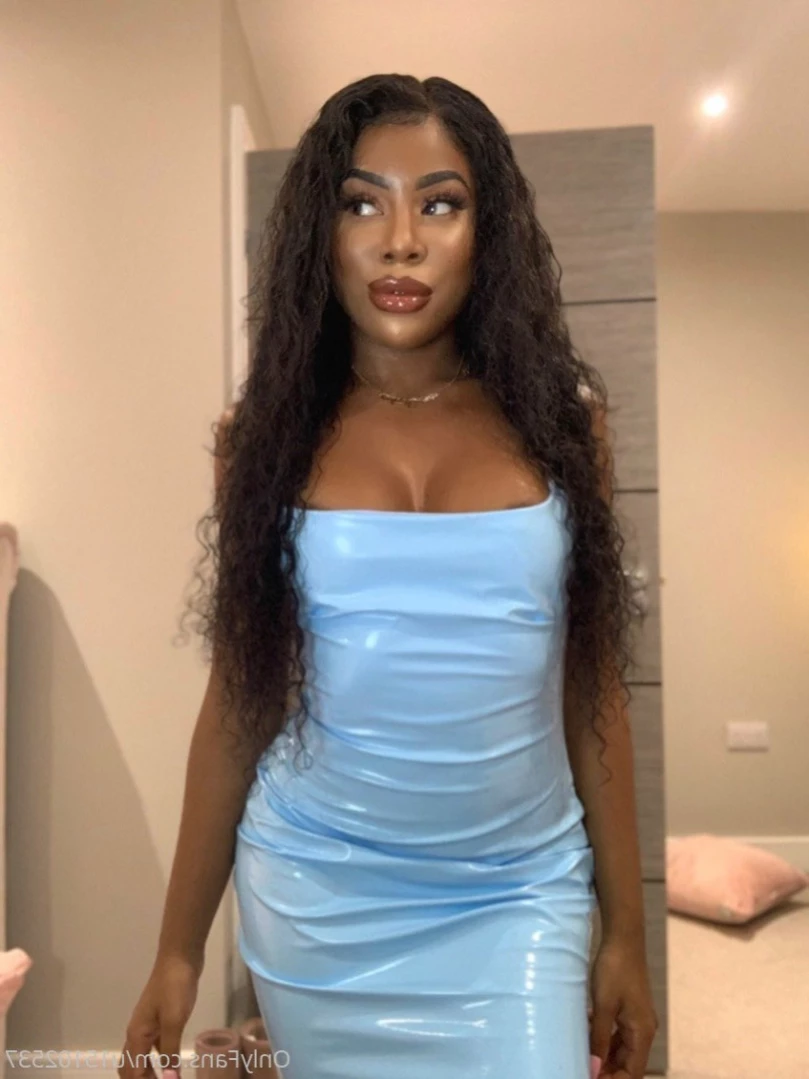 Celia [ loveceliaa ] Onlyfans leaked photo 14871382 on Hotleaks.tv