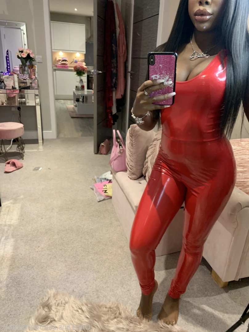 Celia [ loveceliaa ] Onlyfans leaked photo 14893670 on Hotleaks.tv