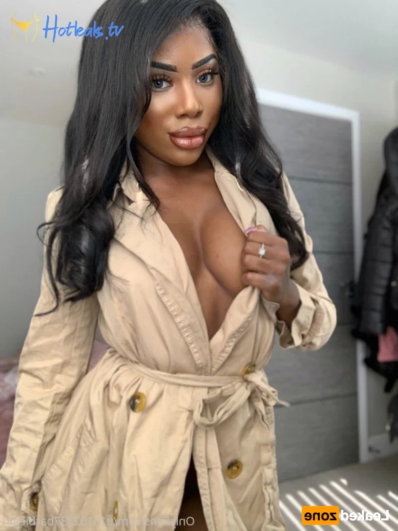 Celia [ loveceliaa ] Onlyfans leaked photo 14896335 on Hotleaks.tv