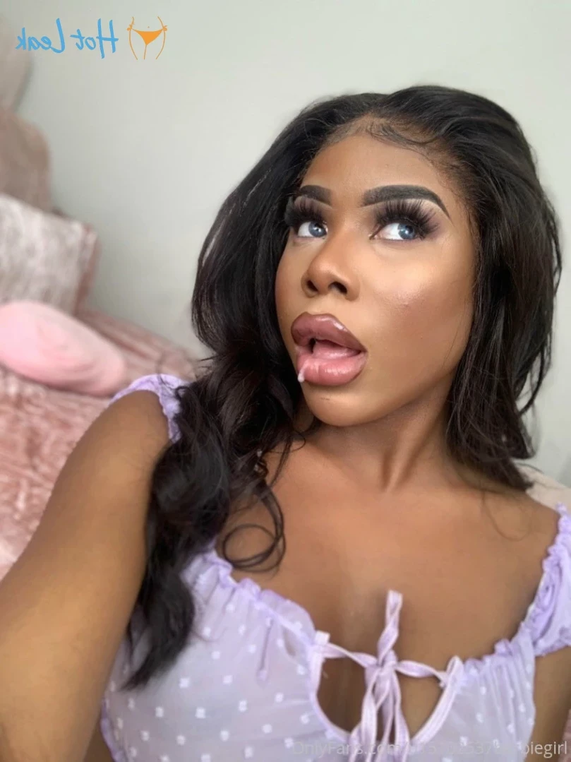 Celia [ loveceliaa ] Onlyfans leaked photo 14902616 on Hotleaks.tv