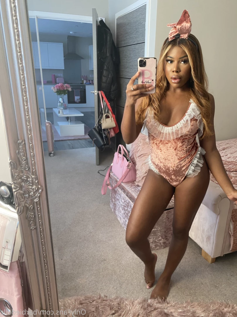 Celia [ loveceliaa ] Onlyfans leaked photo 14915339 on Hotleaks.tv