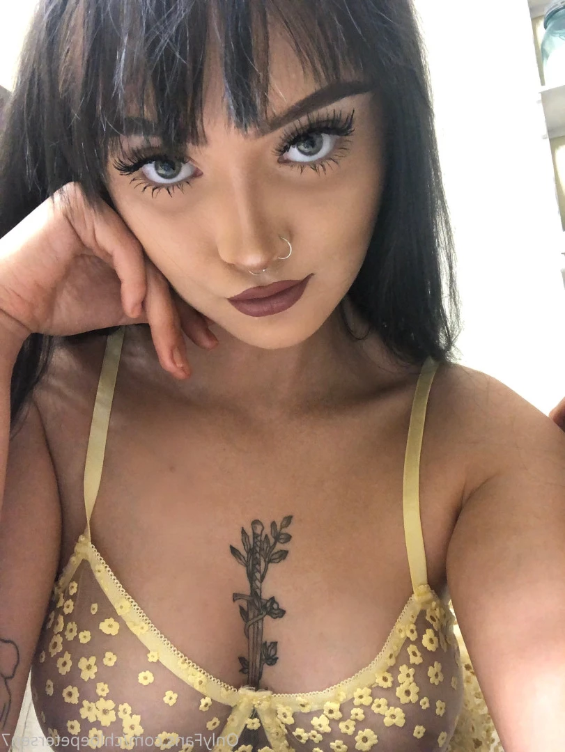 Chloe [ chloejj7 ] Onlyfans leaked photo 10216815 on Hotleaks.tv