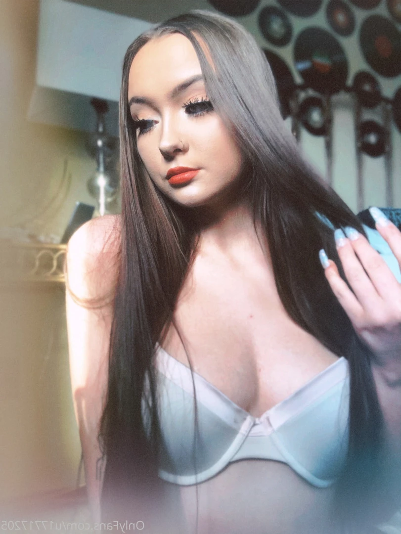 Chloe [ chloejj7 ] Onlyfans leaked photo 10217768 on Hotleaks.tv