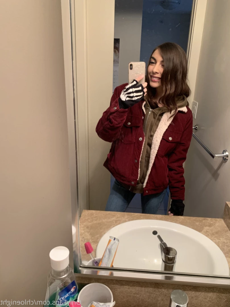 Chloe Night [ chloenight ] Onlyfans leaked photo 11795513 on Hotleaks.tv