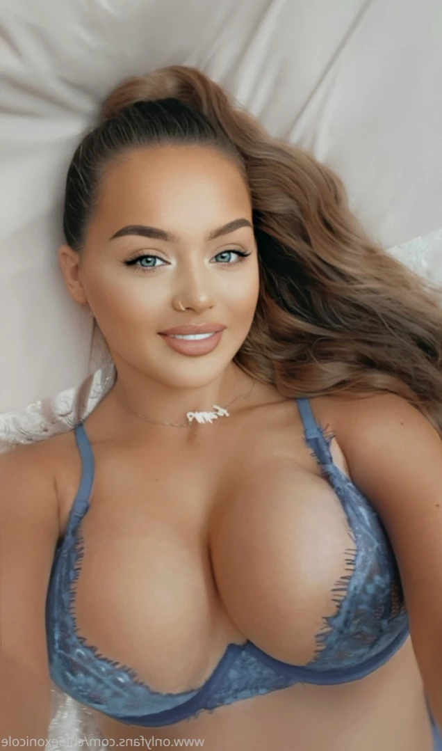 Chloë [ chloexonicole ] Onlyfans leaked photo 12785033 on Hotleaks.tv