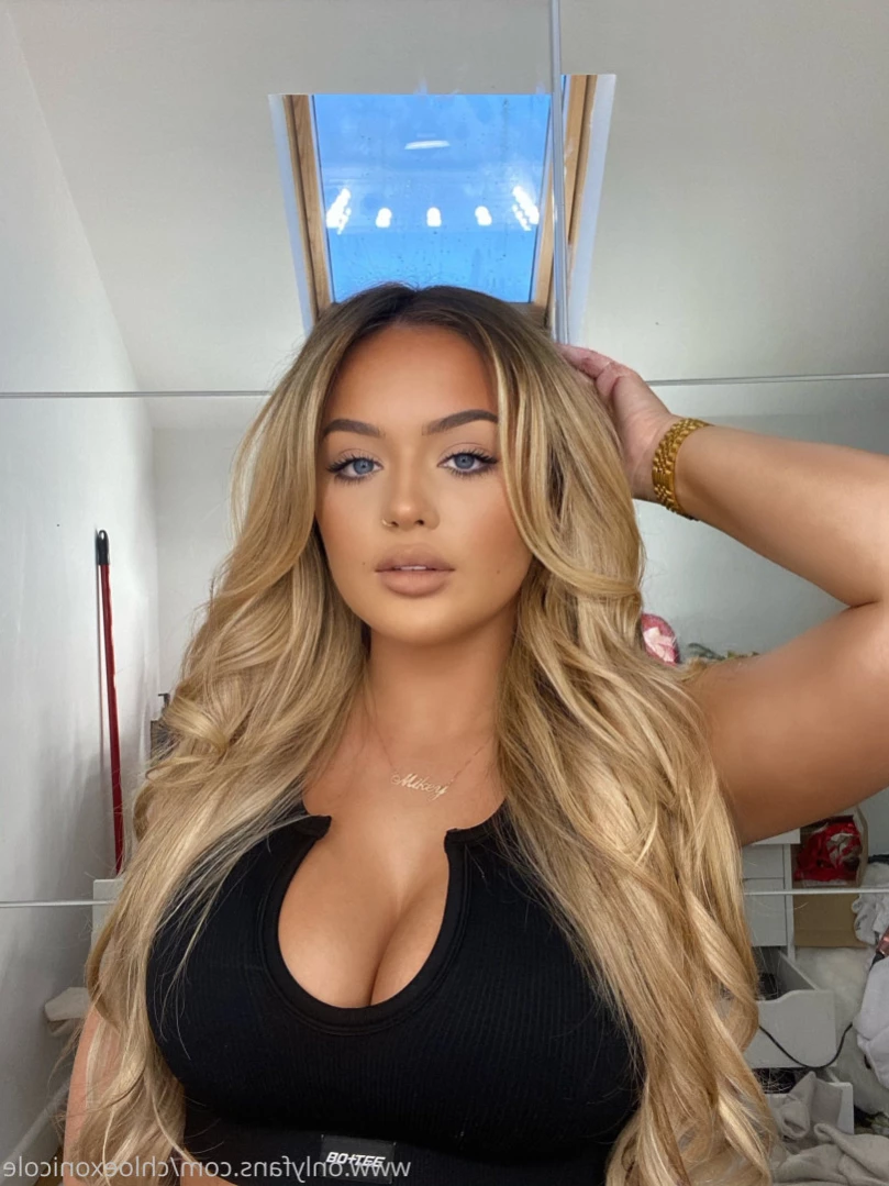 Chloë [ chloexonicole ] Onlyfans leaked photo 12818982 on Hotleaks.tv