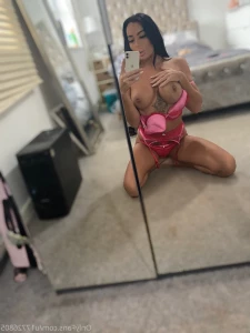 9351089