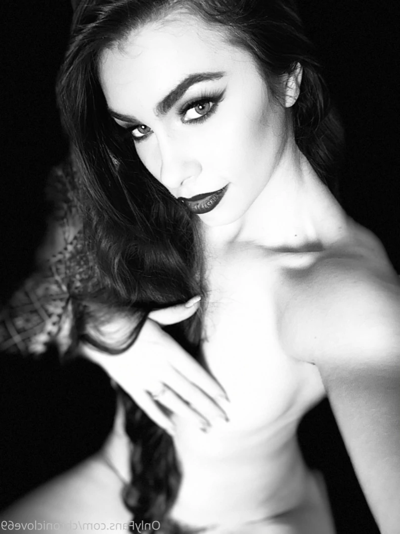 Chroniclove [ chroniclove69 ] Onlyfans leaked photo 12532951 on Hotleaks.tv