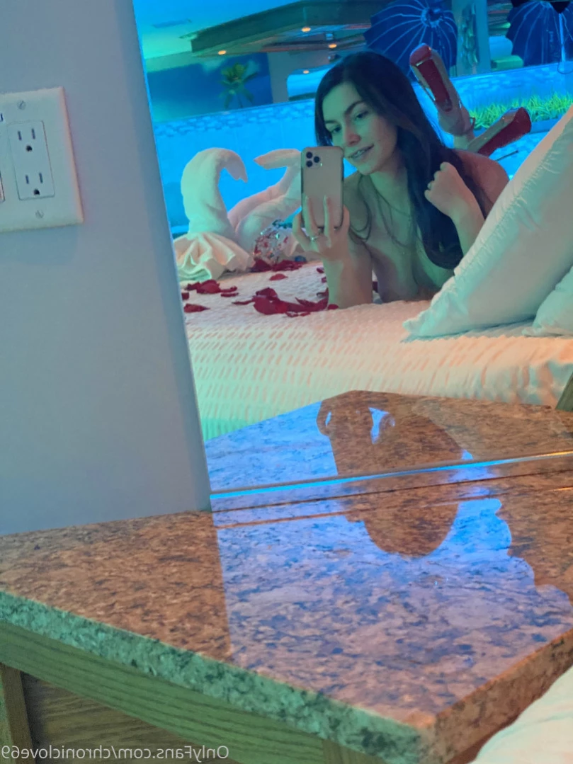 Chroniclove [ chroniclove69 ] Onlyfans leaked photo 15701419 on Hotleaks.tv