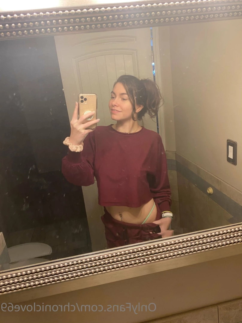 Chroniclove [ chroniclove69 ] Onlyfans leaked photo 16244468 on Hotleaks.tv