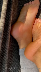 Goddess Cinnamon VIP👣👸🏻 [ cinnamonfeet2 ] Onlyfans leaked video 10533614 on Hotleaks.tv