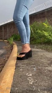 Goddess Cinnamon VIP👣👸🏻 [ cinnamonfeet2 ] Onlyfans leaked video 10533634 on Hotleaks.tv