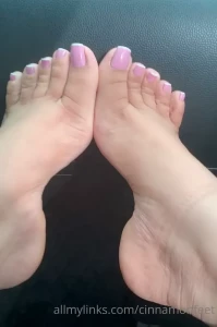 Goddess Cinnamon VIP👣👸🏻 [ cinnamonfeet2 ] Onlyfans leaked video 10533664 on Hotleaks.tv