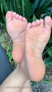 Goddess Cinnamon VIP👣👸🏻 [ cinnamonfeet2 ] Onlyfans leaked video 10533776 on Hotleaks.tv