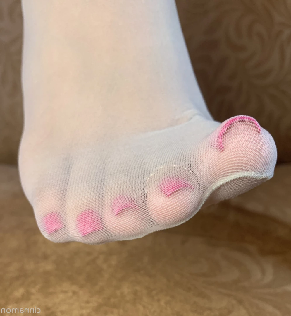 Goddess Cinnamon VIP👣👸🏻 [ cinnamonfeet2 ] Onlyfans leaked photo 11116175 on Hotleaks.tv