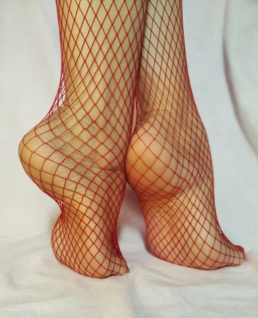 Goddess Cinnamon VIP👣👸🏻 [ cinnamonfeet2 ] Onlyfans leaked photo 11116475 on Hotleaks.tv