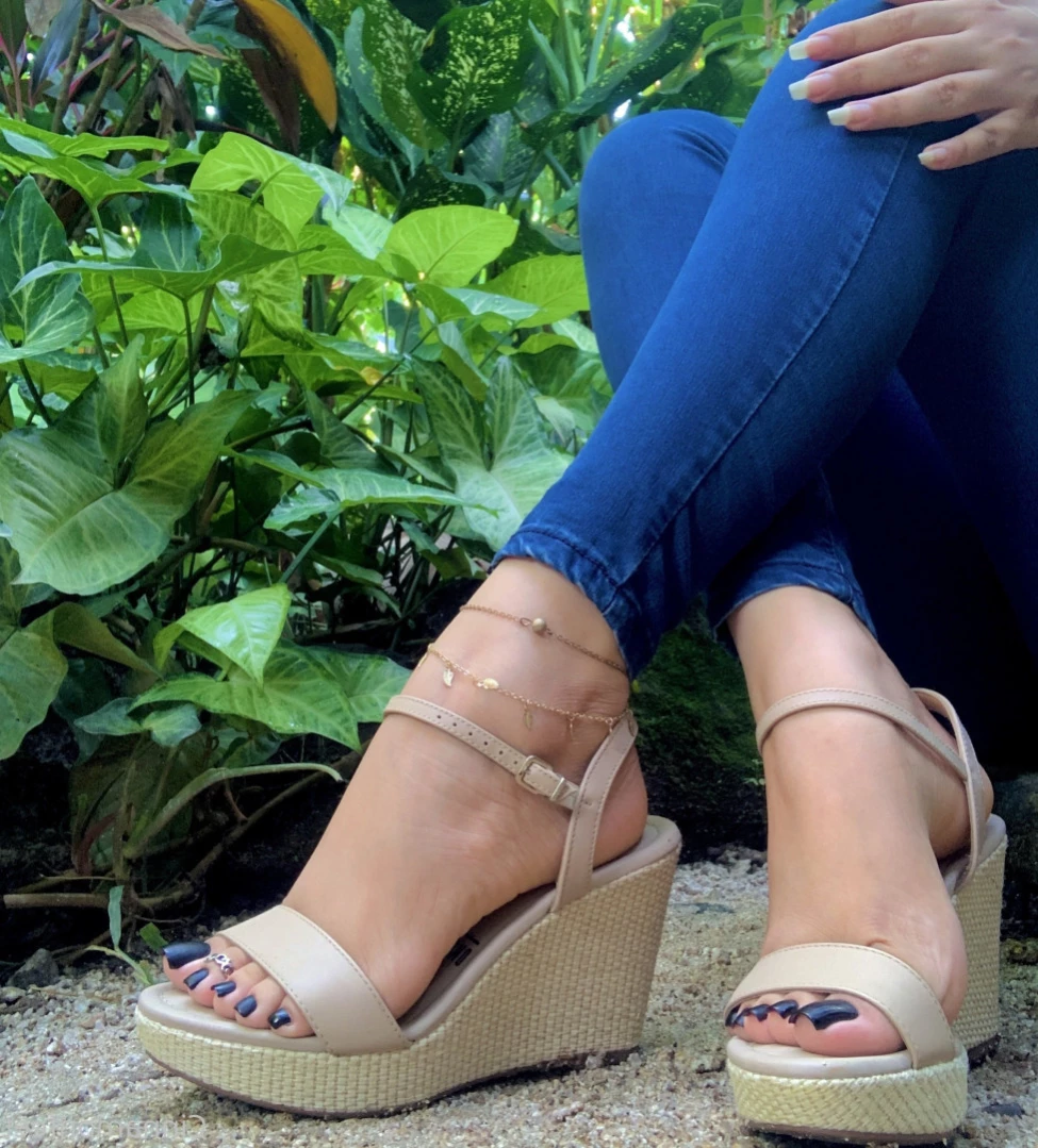 Goddess Cinnamon VIP👣👸🏻 [ cinnamonfeet2 ] Onlyfans leaked photo 11116484 on Hotleaks.tv