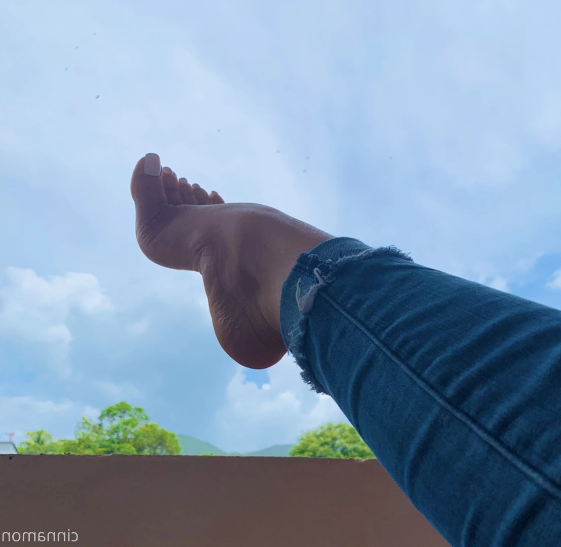 Goddess Cinnamon VIP👣👸🏻 [ cinnamonfeet2 ] Onlyfans leaked photo 11116659 on Hotleaks.tv
