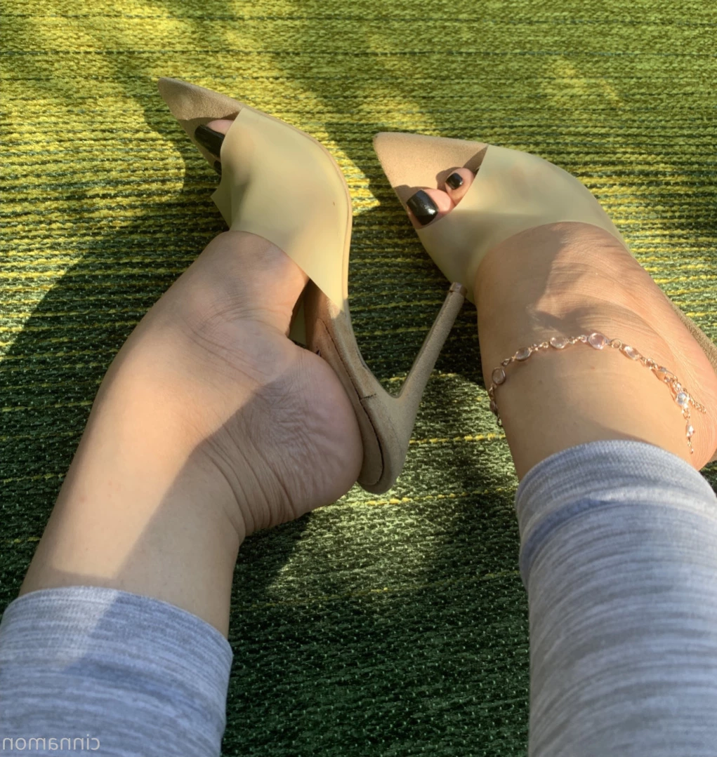 Goddess Cinnamon VIP👣👸🏻 [ cinnamonfeet2 ] Onlyfans leaked photo 11116682 on Hotleaks.tv