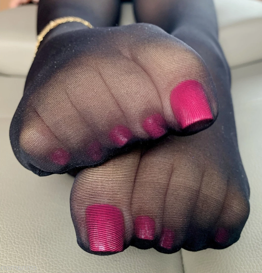 Goddess Cinnamon VIP👣👸🏻 [ cinnamonfeet2 ] Onlyfans leaked photo 11116742 on Hotleaks.tv