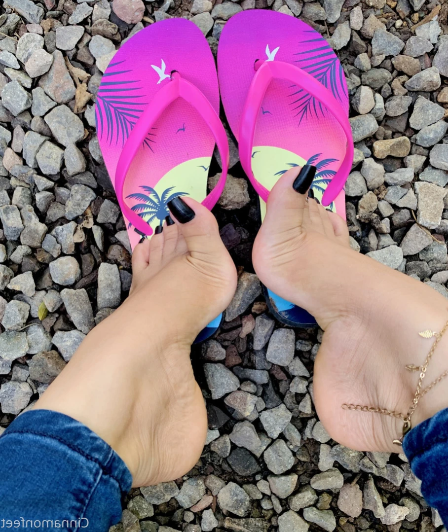 Goddess Cinnamon VIP👣👸🏻 [ cinnamonfeet2 ] Onlyfans leaked photo 11116874 on Hotleaks.tv