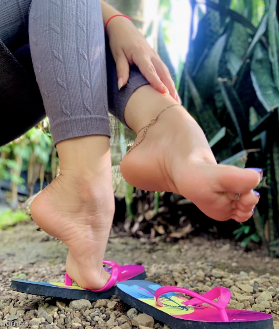 Goddess Cinnamon VIP👣👸🏻 [ cinnamonfeet2 ] Onlyfans leaked photo 11116896 on Hotleaks.tv