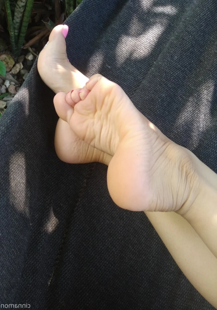 Goddess Cinnamon VIP👣👸🏻 [ cinnamonfeet2 ] Onlyfans leaked photo 11117229 on Hotleaks.tv
