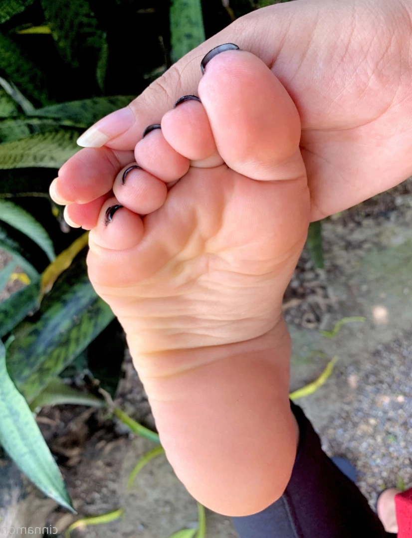 Goddess Cinnamon VIP👣👸🏻 [ cinnamonfeet2 ] Onlyfans leaked photo 11117543 on Hotleaks.tv