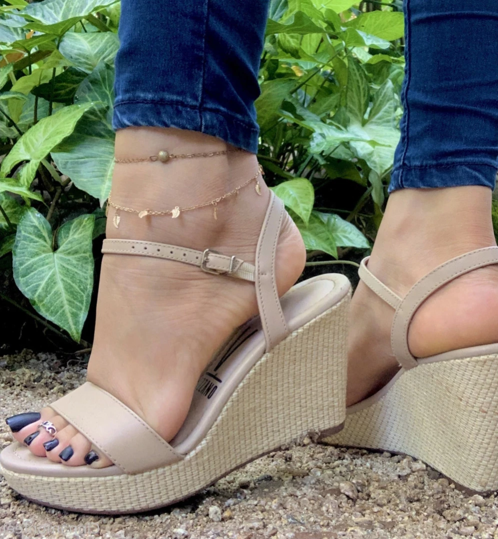Goddess Cinnamon VIP👣👸🏻 [ cinnamonfeet2 ] Onlyfans leaked photo 11117593 on Hotleaks.tv